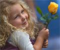 279 - PRETTY GIRL WITH YELLOW ROSE - VAN PHU - united states